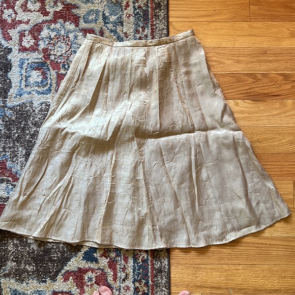 Gold a-line skirt - Picture 5 of 9